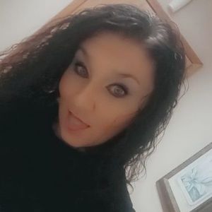 Meet your Posher, Nikki